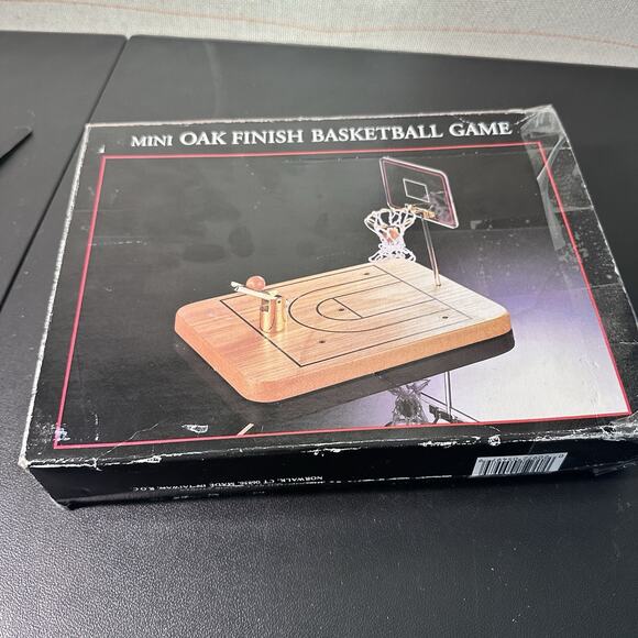 The Executive Basketball Game For Desk In Box Vintage Wood & Brass - Picture 4 of 4